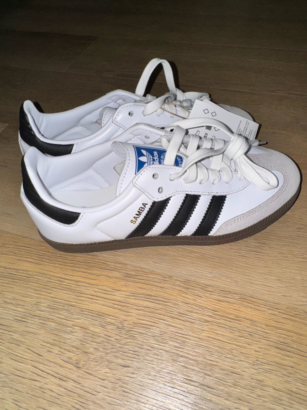 Adidas Samba OG Sneakers Women’s Size 5.5/Men’s Size 4 in White and Black. NWT - Picture 2 of 5
